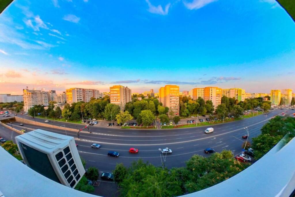 Modern 1 Bedroom Apartment In Bucharest Center! Dış mekan fotoğraf
