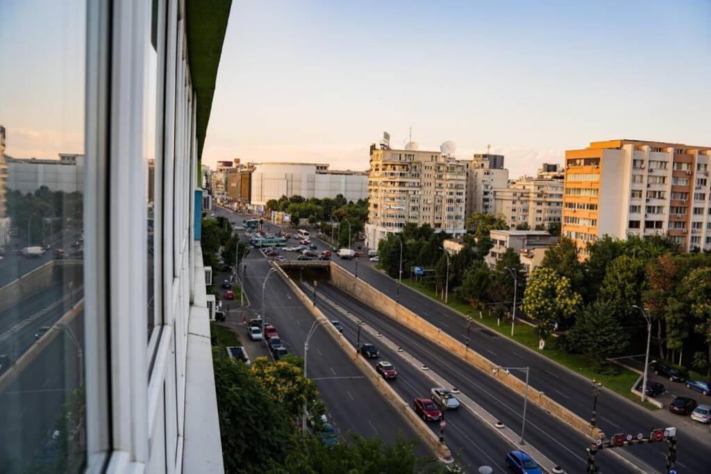 Modern 1 Bedroom Apartment In Bucharest Center! Dış mekan fotoğraf