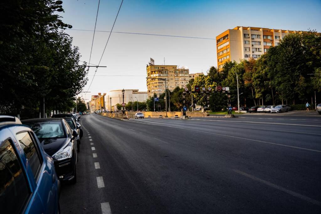 Modern 1 Bedroom Apartment In Bucharest Center! Dış mekan fotoğraf